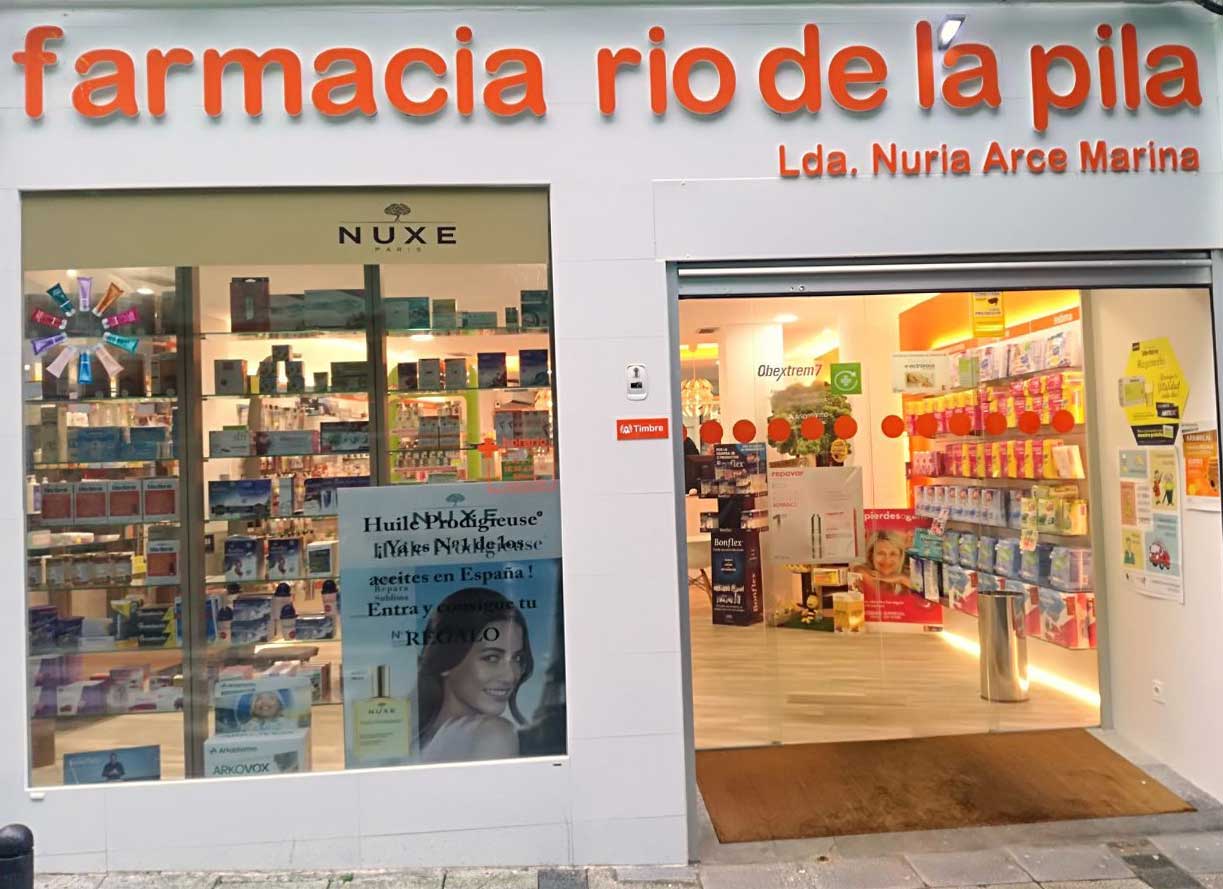 Fachada de la Farmacia Rio de Pila